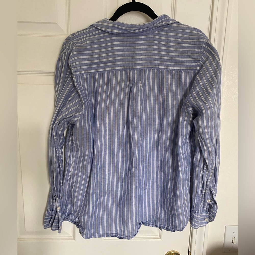 Banana Republic Linen/Cotton Blue and White Striped Shirt - Picture 3 of 4